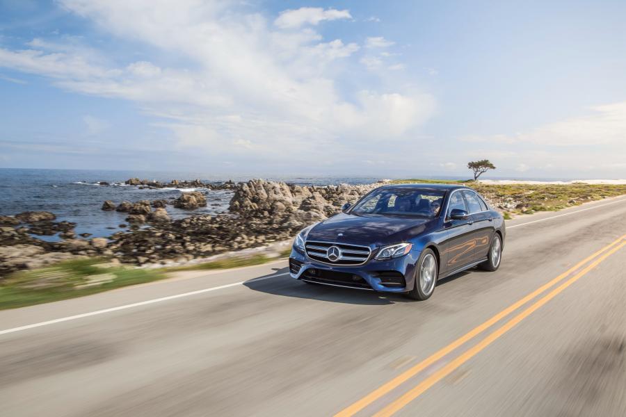  Mercedes-Benz E300 4Matic AMG Line 2016 года  (фото 19 из 30)